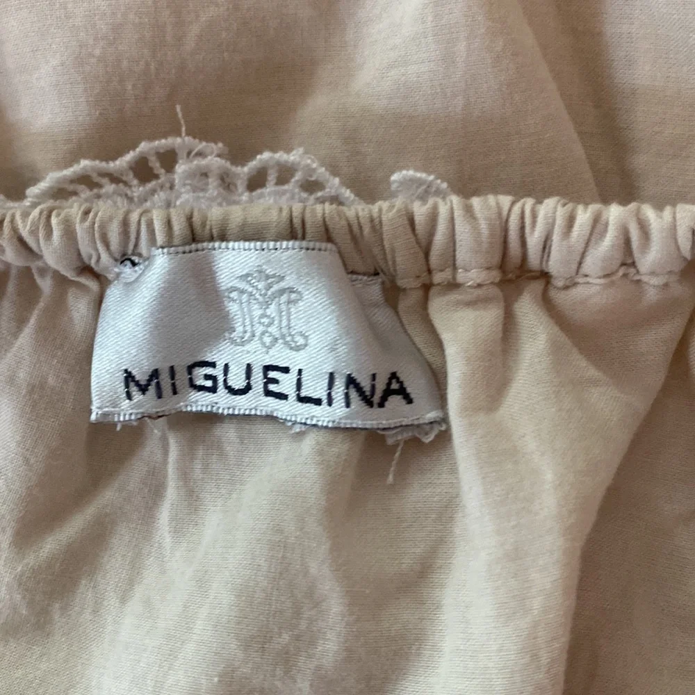 Miguelina Crop top and skirt. - Picture 7 of 8